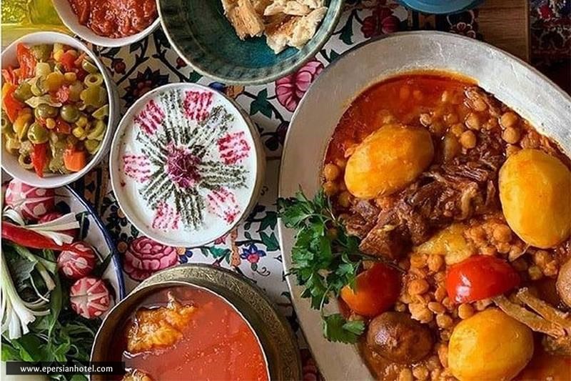 آبگوشت ترش یزدی از غذاهای محلی یزد